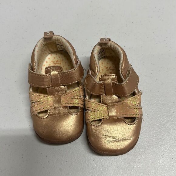 Carter’s Gold Pink Toddler Ankle Boots with Straps Size 3 - Picture 6 of 7